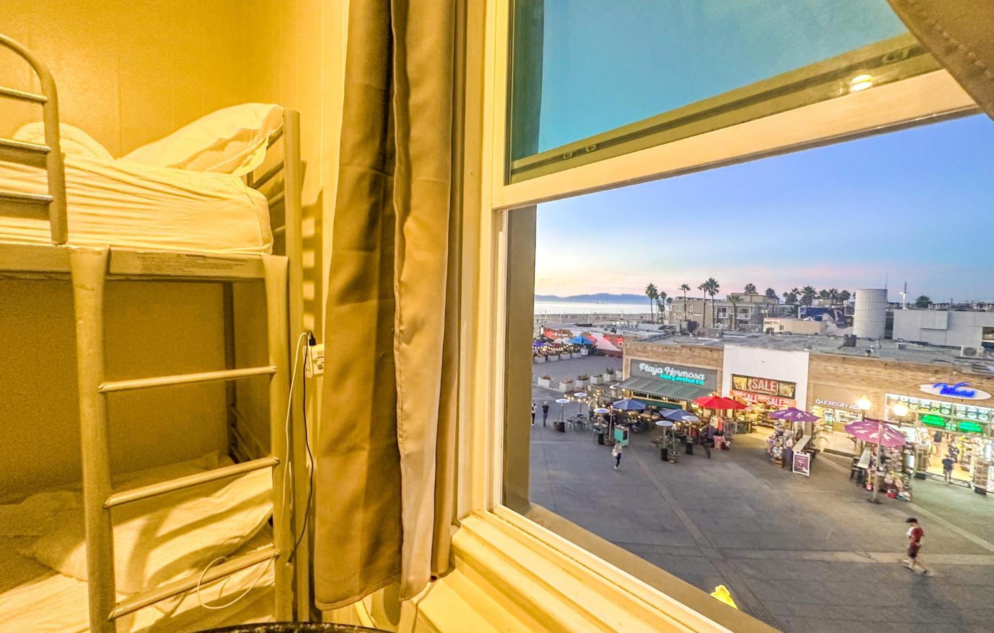 Ith Hermosa Beach Surf Hostel Lax Esterno foto